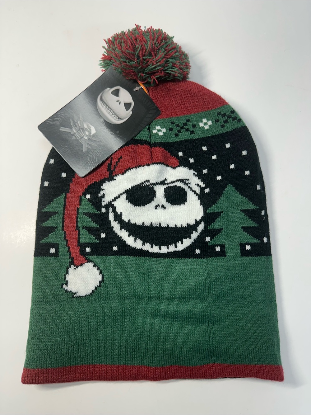 The Nightmare Before Christmas Beanie Hat. New.keep your noggin toasty in a Th